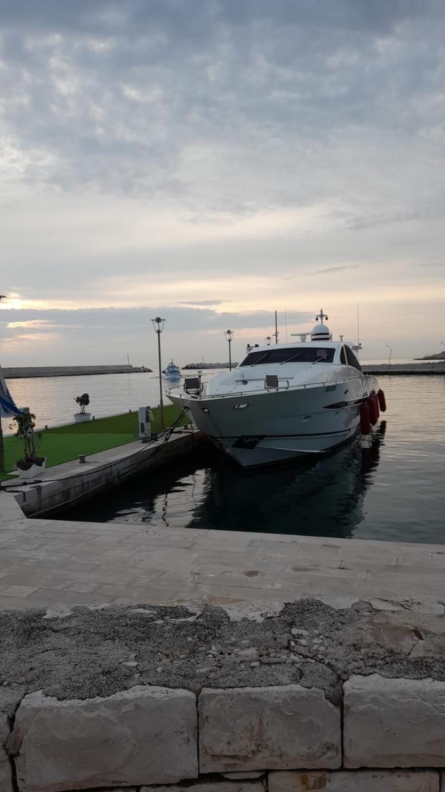 Affittacamere Il Labirinto Bisceglie Exterior foto